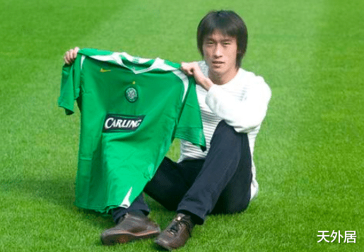 「武磊」武磊的一面镜子:强行去强队是什么体验?他国足大哥早已告诉他了