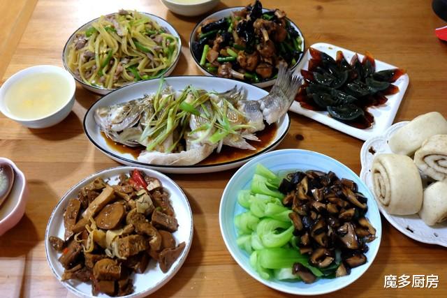 鲈鱼|一小时摆出六道菜,家里做饭好吃不油腻,简单营养还是家常饭菜香