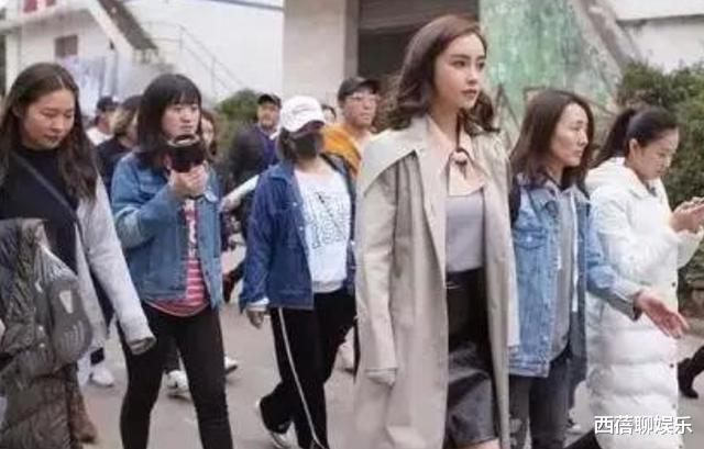 Angelababy|Angelababy“耍大牌”风波再起，同台女明星很尴尬