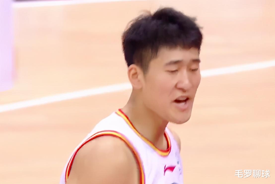 吉林省|大冷门！最强全华班轰然倒塌，半场输17分，8连败倒数第1打疯了