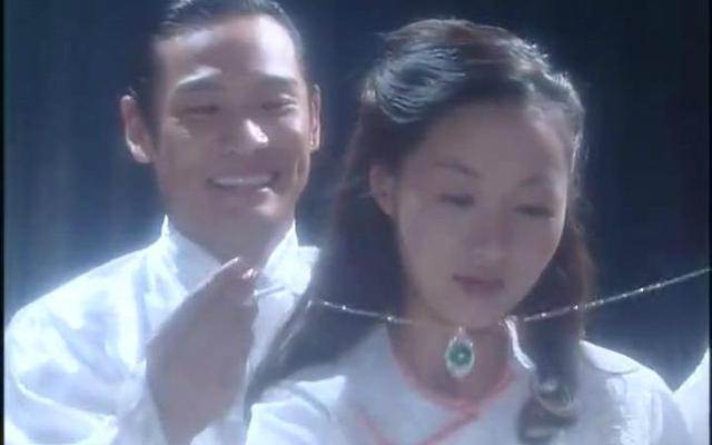 『郑家榆』她大红时瞧不起赵薇，却遭孙耀威抛弃患抑郁症，如今复出沦为18线