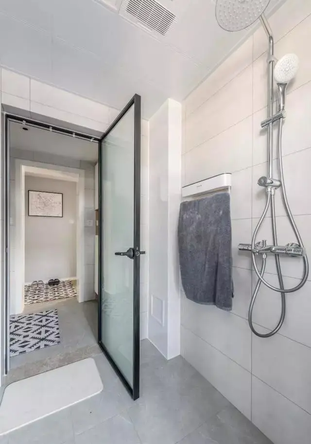 |小户型卫生间面积小采光差?这里告诉你解决方法