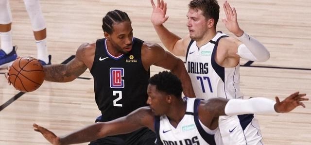 开拓者队|季后赛次日展望：湖人险胜开拓者，雷霆大胜火箭，雄鹿热火开门红