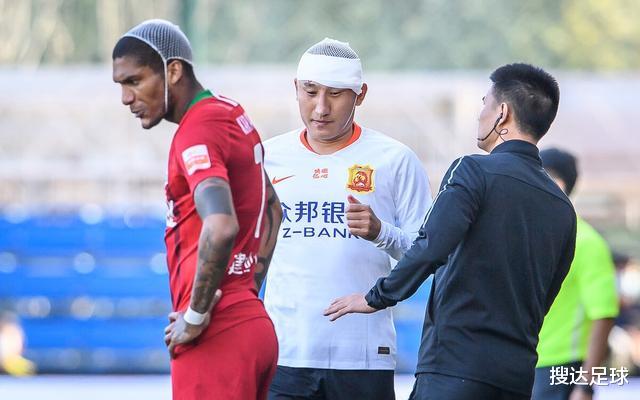 动力|1-0爆冷！他们耻辱7连败后终于爆发，外援三叉戟完胜国产防线