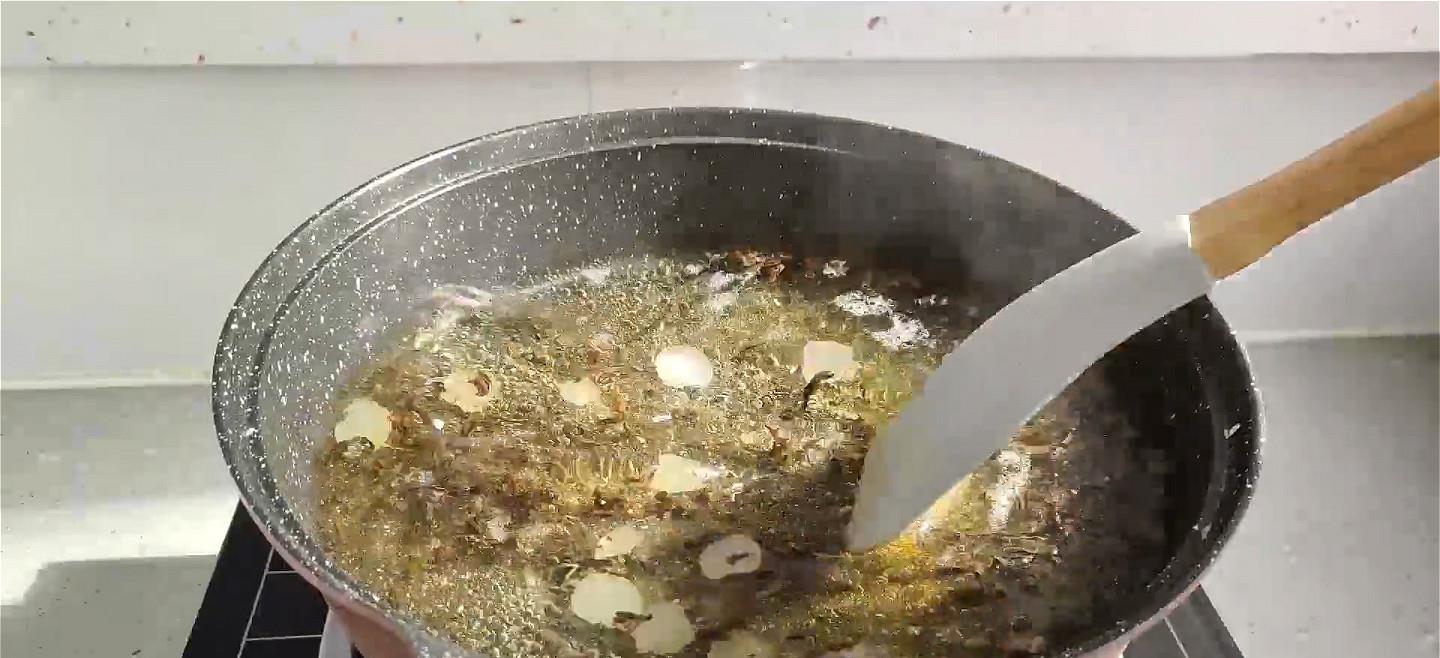 奶茶：奶茶很简单的做法，营养好喝无添加，学会再也不用出去买了