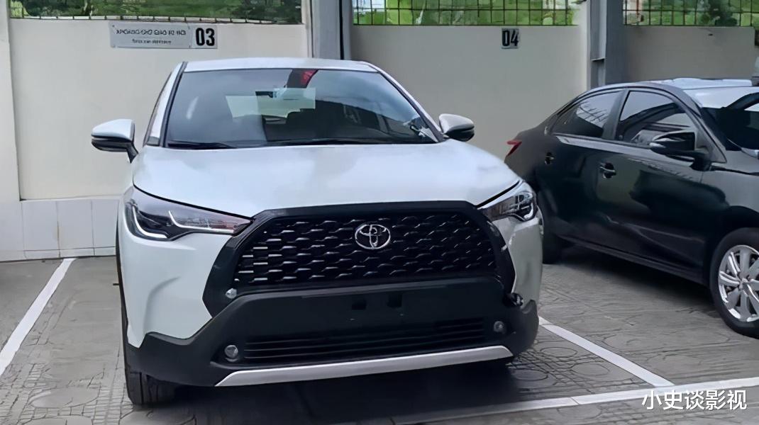 混合动力|丰田全新杀手锏即将亮相！堪称“小荣放”，1.8L混动，油耗仅4.5L！