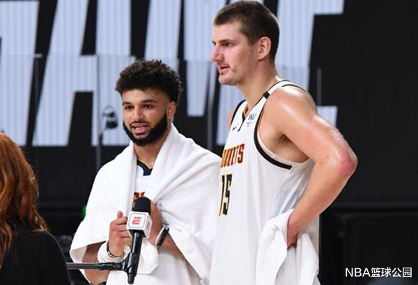 穆雷|厉害啊！场均27+5+6，赢得詹姆斯尊重，他比英格拉姆强在哪里？