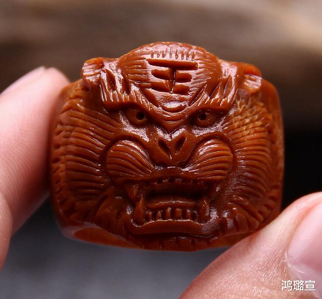 文玩|文玩盘玩真的一点油都不能上么?错!这几样文玩不上油还真不好盘