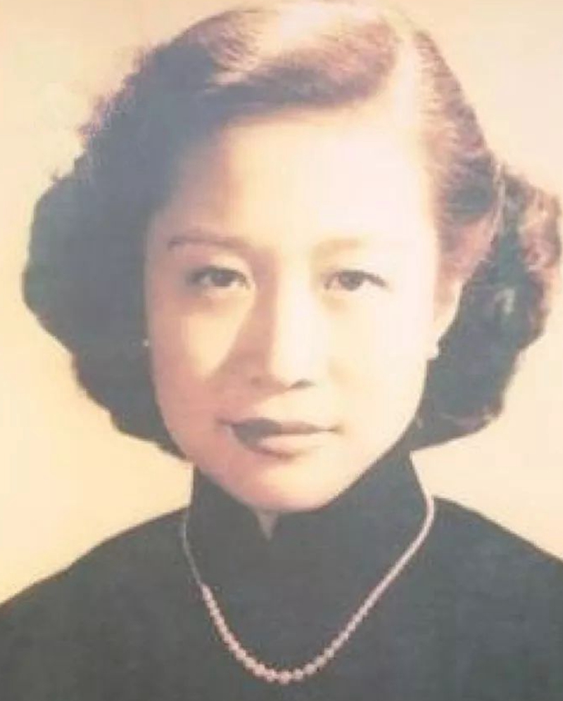 「杨振宁」杜聿明的女儿，嫁给杨振宁后生下3个孩子，晚年的结局如何？