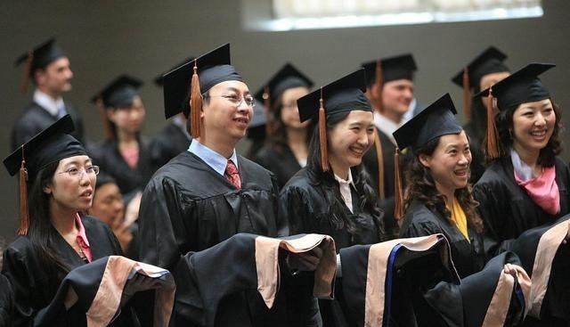 大学|最不建议报考的3大专业,就业堪忧,未来用不上,不论文理勿掉坑