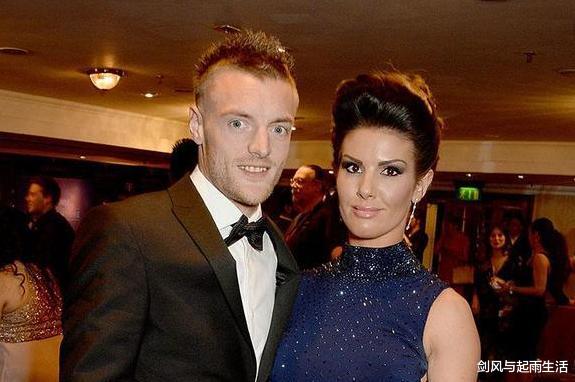 杰米·瓦尔迪|英超33岁金靴球员娇妻胜似卡戴珊，四子四爹被球迷调侃“喜当爹”