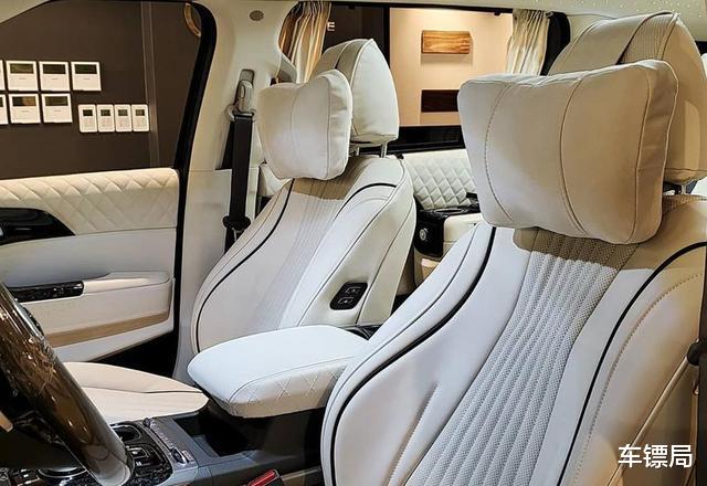 嘉华|别克GL8又一强大对手，新款嘉华实车亮相，提供4-11座可选！