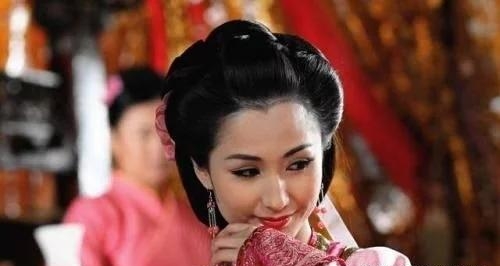 杨广▲杨广趁父亲病重竟强占庶母，宣华夫人同侍两代君王，可怜却也活该