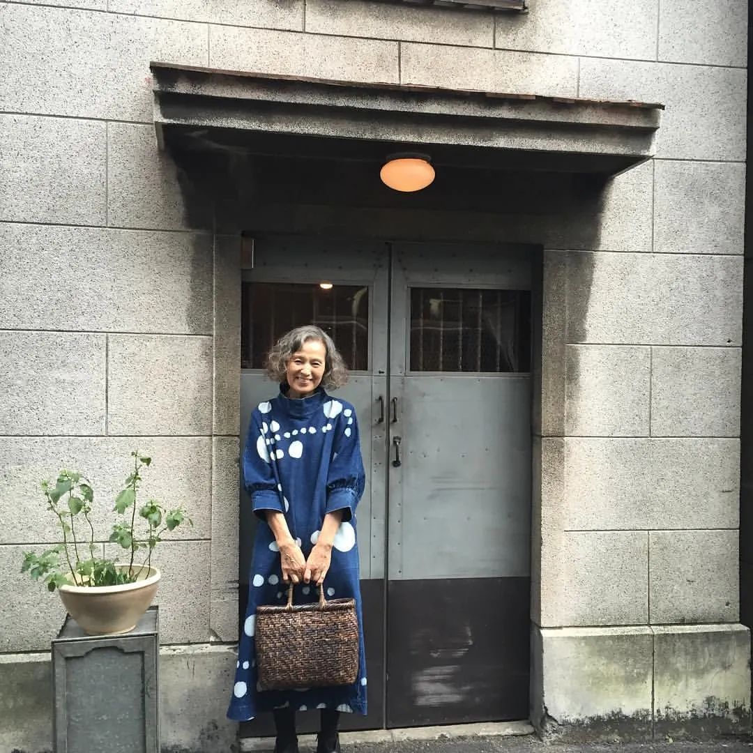 三明治|74岁“逆龄”主妇,5点起22点睡,46年如一日:我真不怕变老