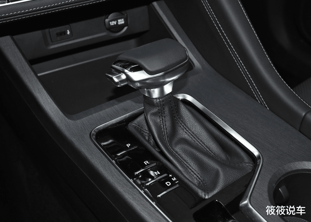 长安汽车■长安再次扬眉吐气，新车月销17475台，1.5T+双独悬，比哈弗H6出彩