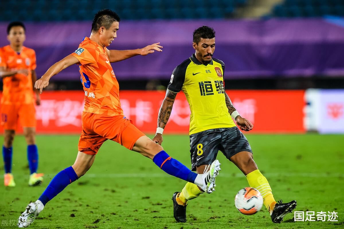 广州恒大|恒大取胜却暴露3隐忧！未来一周连迎2恶战，最大敌人非中超对手