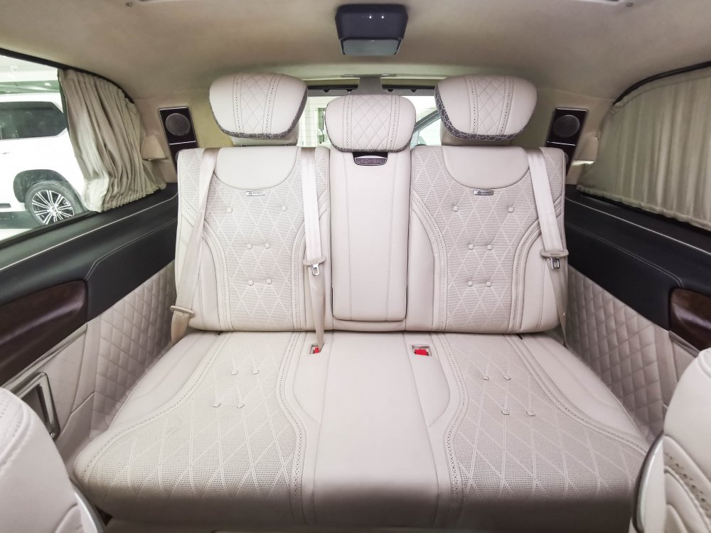 【奔驰】新款奔驰VS680七座 让出行变成一种享受