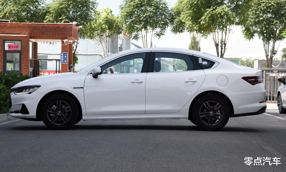 『比亚迪秦pro』比亚迪秦PRO推出超燃版,售价不足8万,或将以“黑马姿态”引爆A+级轿车市场