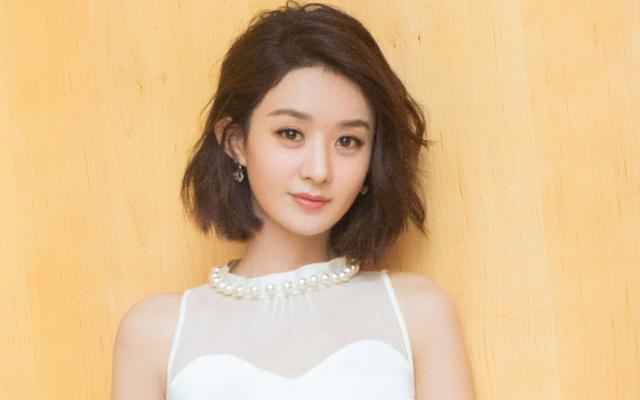 赵丽颖|《中餐厅4》首播，耿直“赵小刀”上线，网友：真敢说