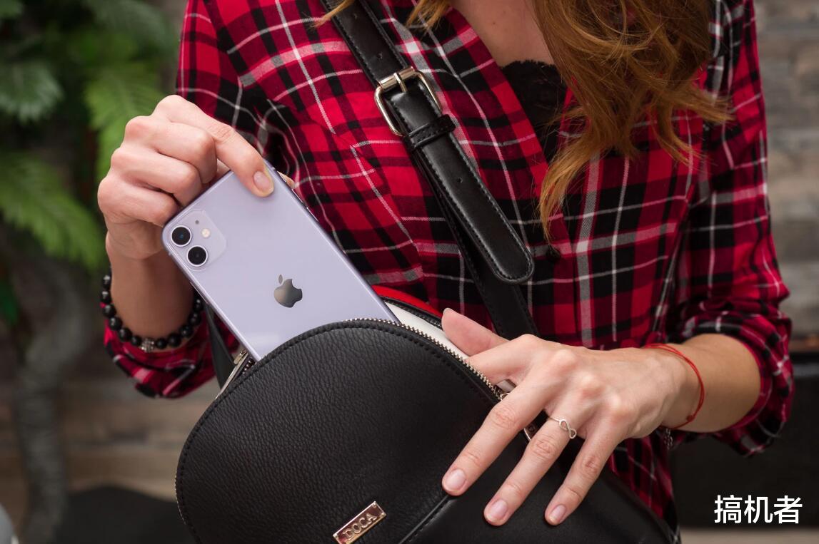 iphone11|全球第一！库克果然没选错，谁说iPhone11降价后就不香了？