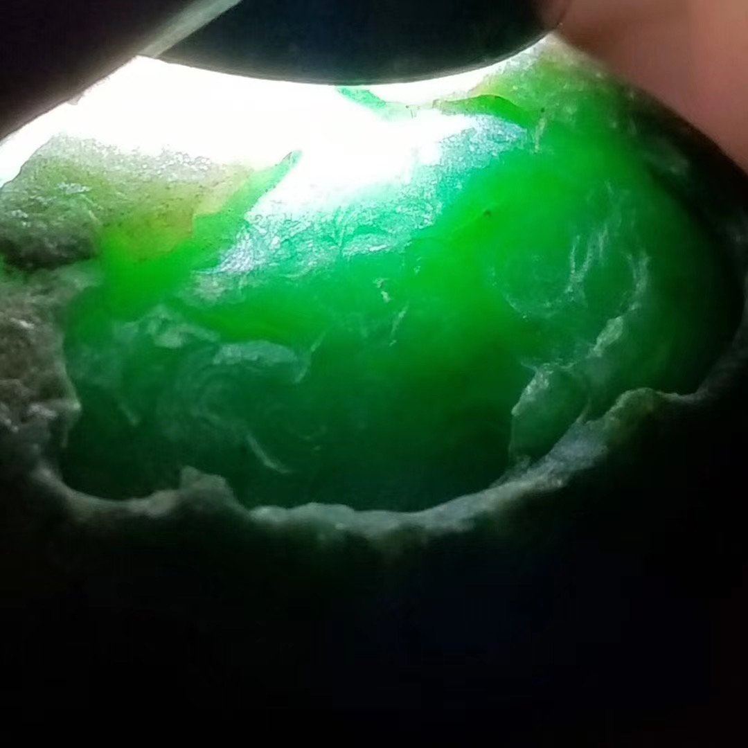 翡翠|如何才能选到称心如意的翡翠戒面？
