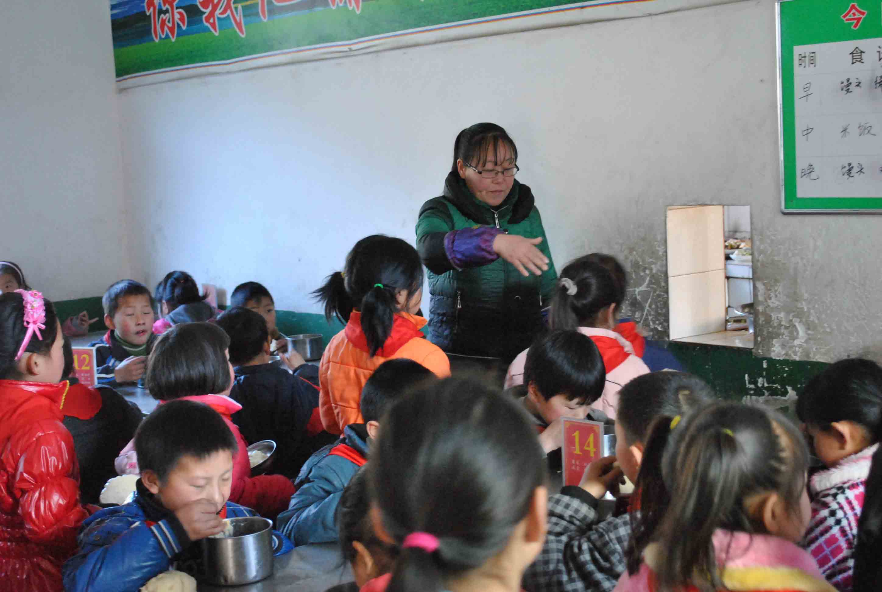 乡村教师|教育部又传来好消息！乡村教师拍手叫好，师范生：好机会终于来了！