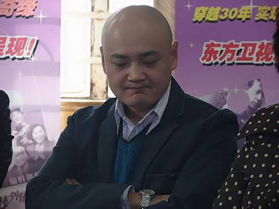 【男神】他曾是红遍全国的男神, 如今头发掉光认不出, 第一代小鲜肉遭遇令人唏嘘