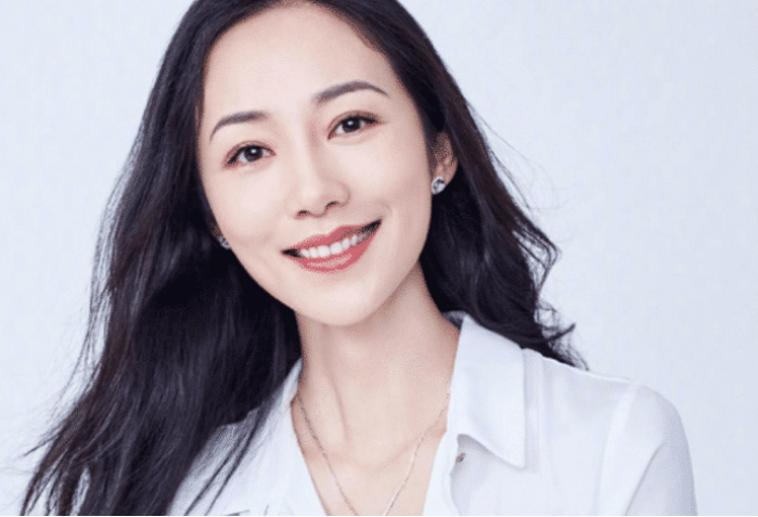 「刘涛」刘涛贤妻人设崩塌? 4年赚6个亿这么来的, 吴秀波一语道破真相