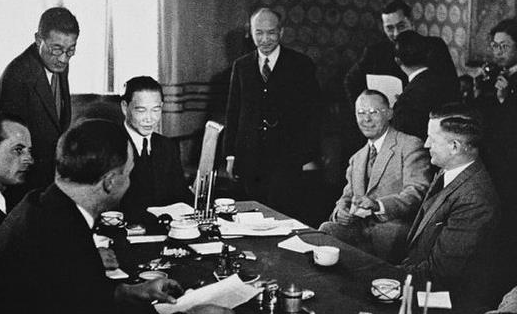 汪精卫■她是风尘女子，15岁却被一人霸占，去世前说出那人是谁，无人敢信