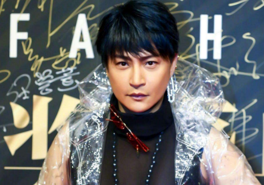 明星|“红得快，过气也快”的四大男星，前三位还好，最后一位现状令人惋惜