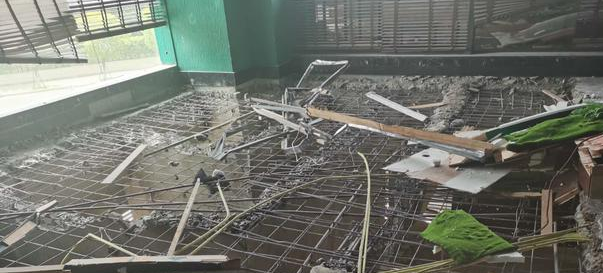 「快递」福州这家餐饮店被砸，东西被搬空！店主：血亏650万