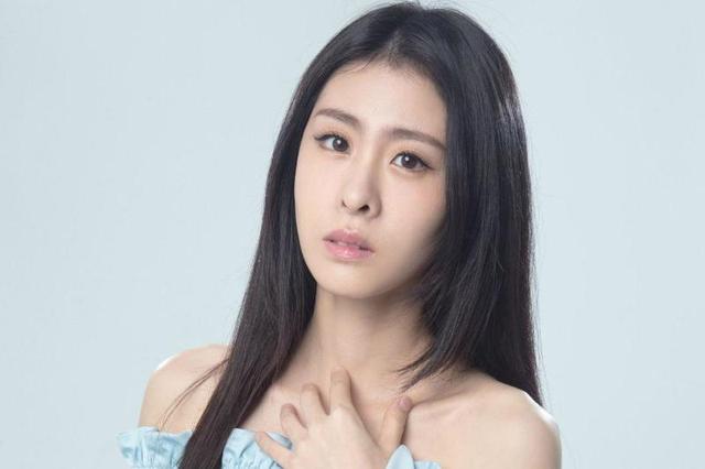 [张碧晨]8季《好声音》冠军，只剩他俩有姓名，其余六人境遇都凄凉了