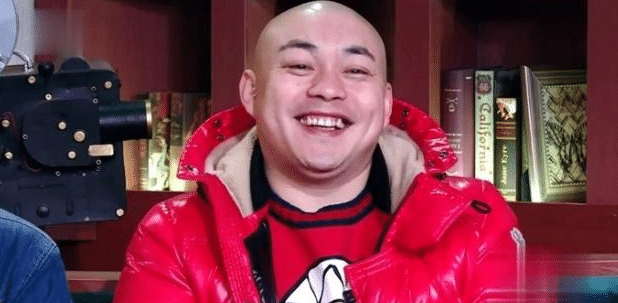 [赵本山]?被“全网通缉”的演员自作孽不可活，师父赵本山还会再救他吗？