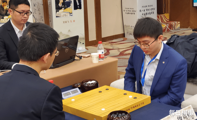 杨鼎新|“柯洁克星”对决杨鼎新完胜、党毅飞劫争致败，烂柯半决赛观后感