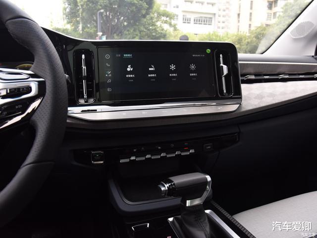 宝骏|10w左右,4款大空间的车,一款35天订单破3w,有一款还被央视表扬