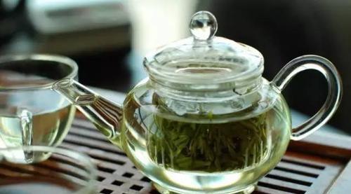 #维生素C#白开水泡茶，会不会损失茶叶中的维生素C？从食物中获取更为现实