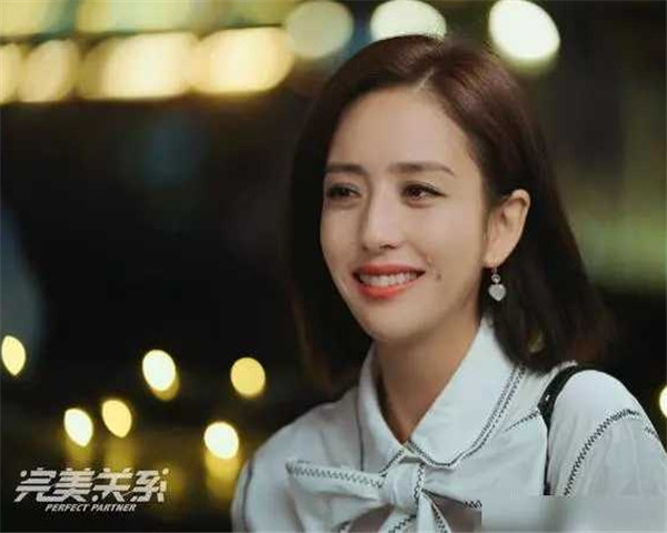 『孙俪』孙俪、佟丽娅、江疏影各霸一方，论颜值不相上下，比片酬有点意思