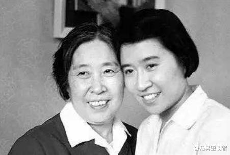 八宝山|她是哈佛大学博士，回国后人们才知其父亲是主席，去世后葬八宝山