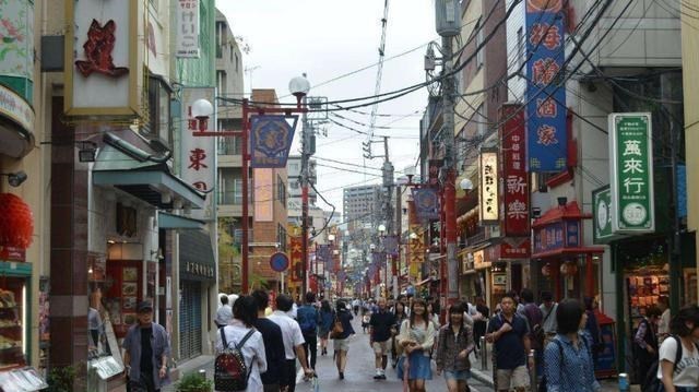 美国|10万华人被驱逐出美，沦为国际黑户后反问中国：为什么取消中国籍