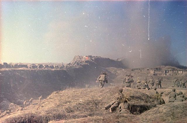 苏联■1949年解放军敢死队攻城全过程:苏联人拍摄,跟影视剧中完全不一样