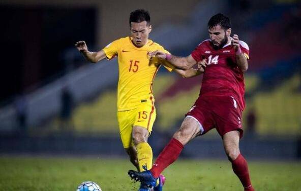 国足|今天，中国球迷又收到2个好消息，国足杀进世界杯不是梦