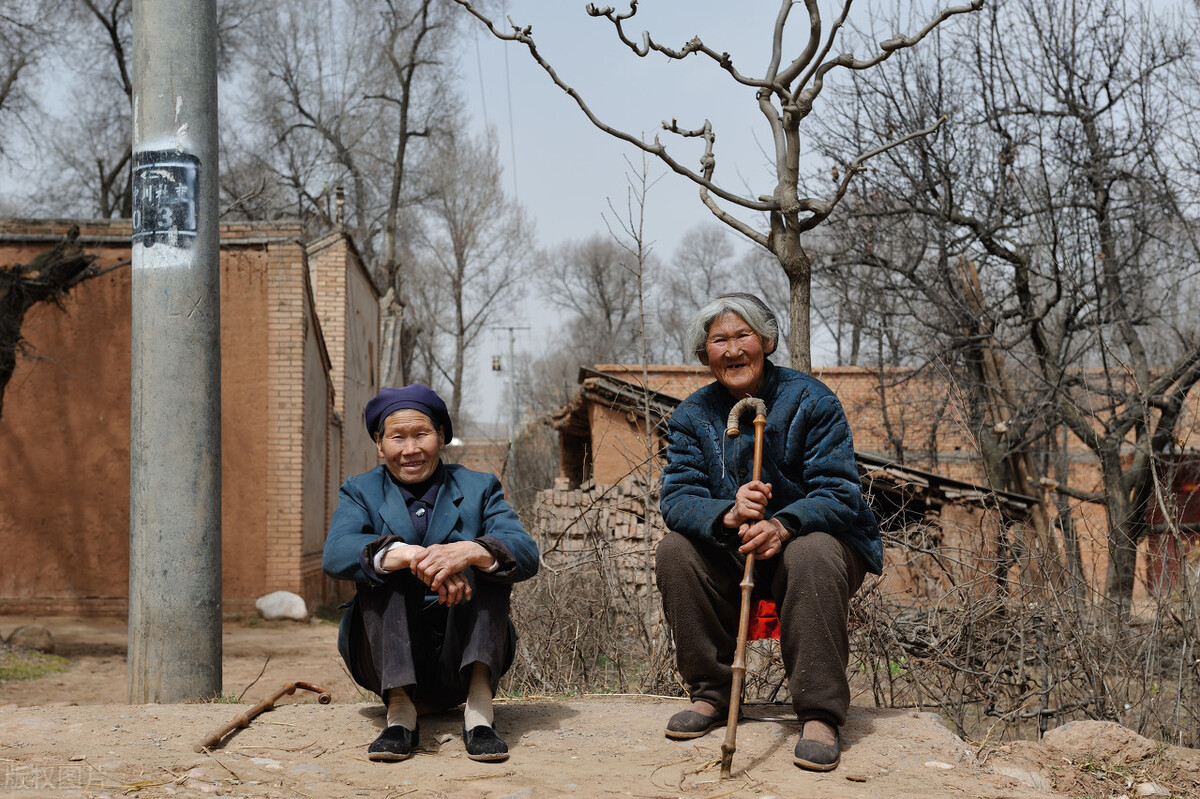 长寿秘诀|92岁老人，年轻像60岁，长寿秘诀不是多锻炼，而是这3件事