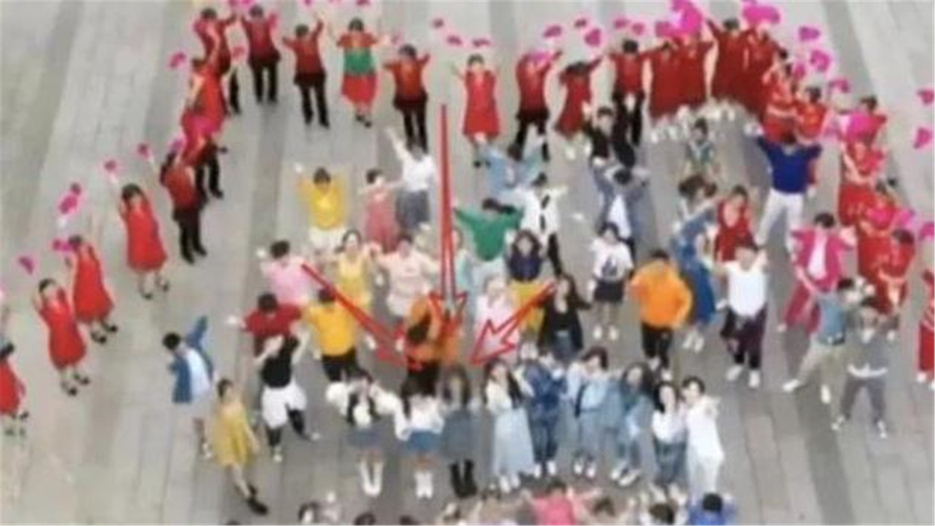 |黑料被扒，镜头被删，全网抵制，她彻底凉了？