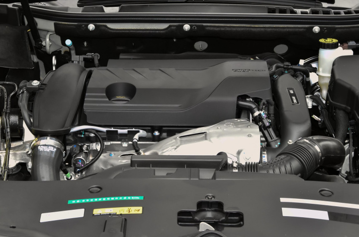 雪铁龙C6|雪铁龙唯一的独立悬架车型，勤勤恳恳三年，对于销量车主无话可说