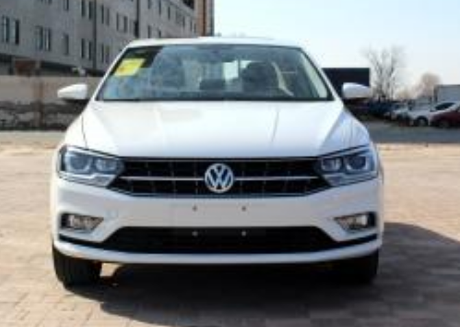 本田飞度|月薪三千也能养得起，这4款车皮实还省油，开出去面子比脸盆大