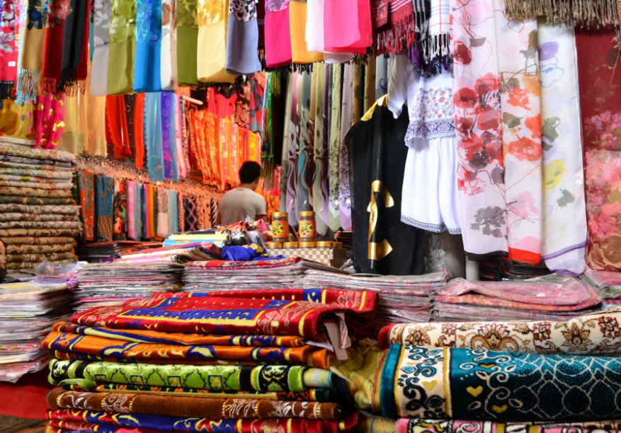 喀什：中国起床“最晚”的城市：早上11点才天亮，旅游几乎没季节限制