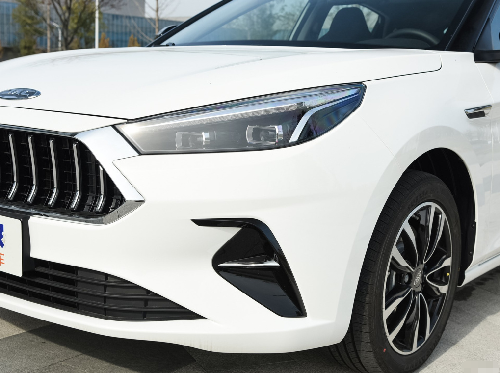 [日产启辰]国产“玛莎拉蒂”，20万内唯一溜背车型，1.5T+CVT组合，性价比高