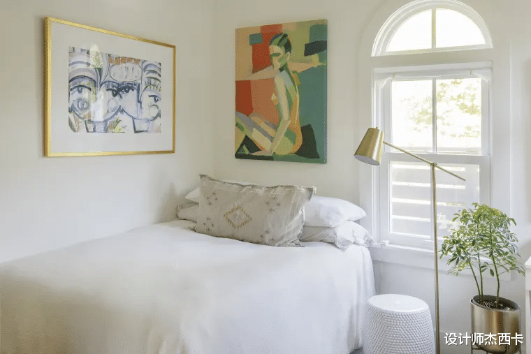 『』不做榻榻米,小卧室不足10平米怎么装修?4个办法就能让它又大又能装