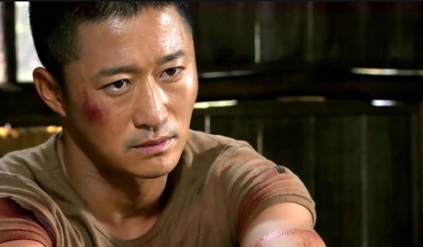 金鹤奖@吴京拒绝领日本金鹤奖,霸气回应:只领中国奖,而她却直接去了