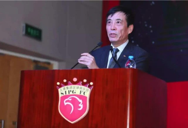 『广州恒大』无视陈戌源倡导?恒大近3月薪资仍全额发放!名记:老板没心思谈这点钱